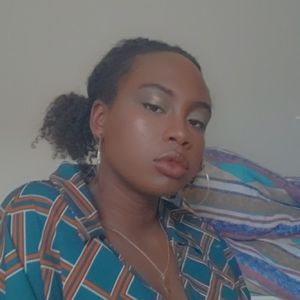 Meet your Posher, Judia